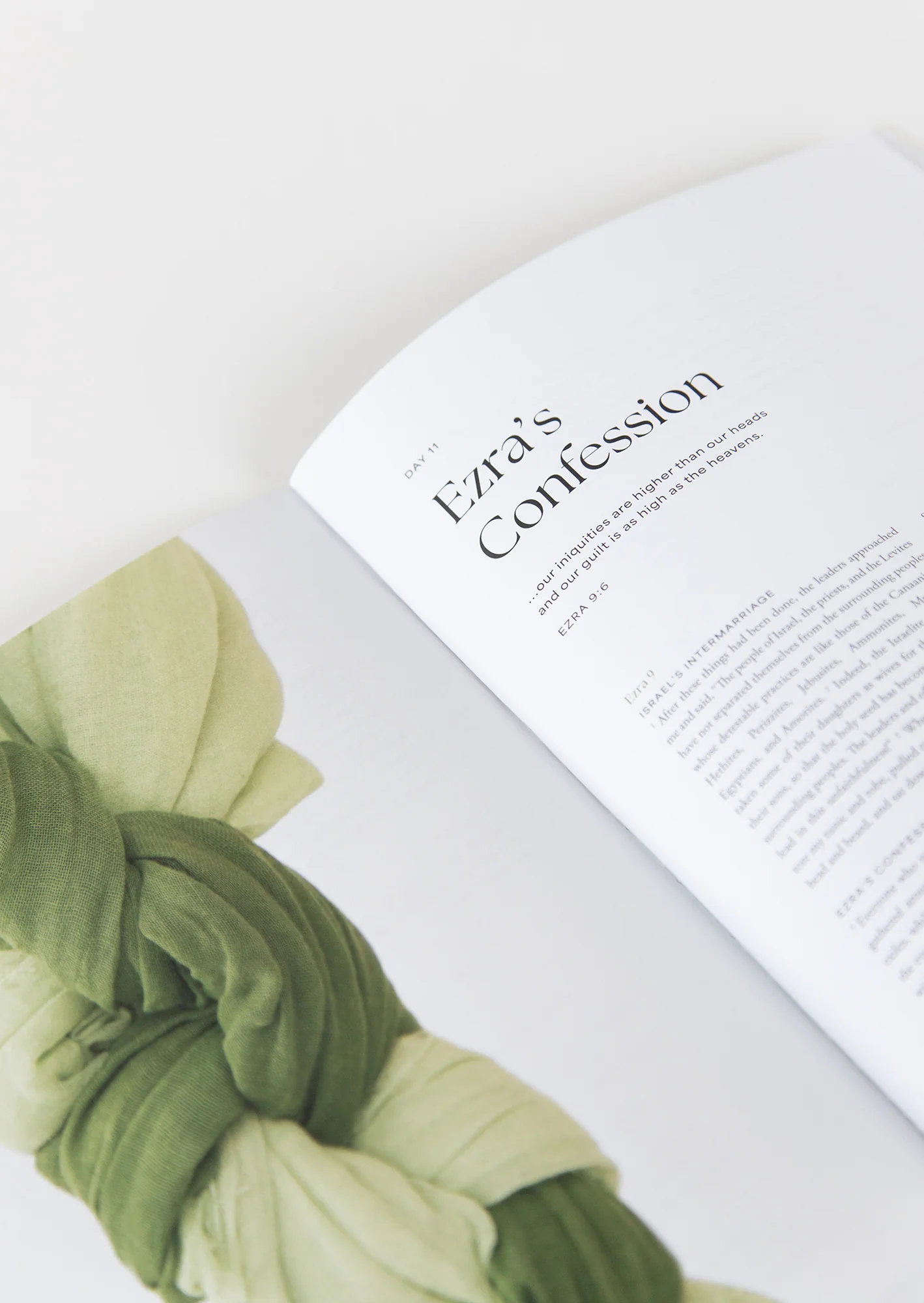 Ezra Women's Reading Guide - Image 7