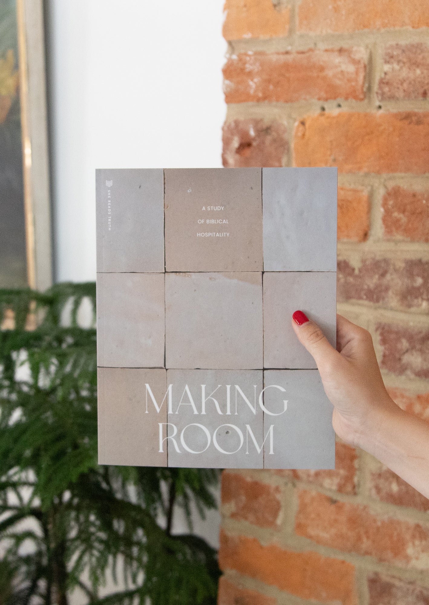 Making Room Women's Reading Guide - Image 3