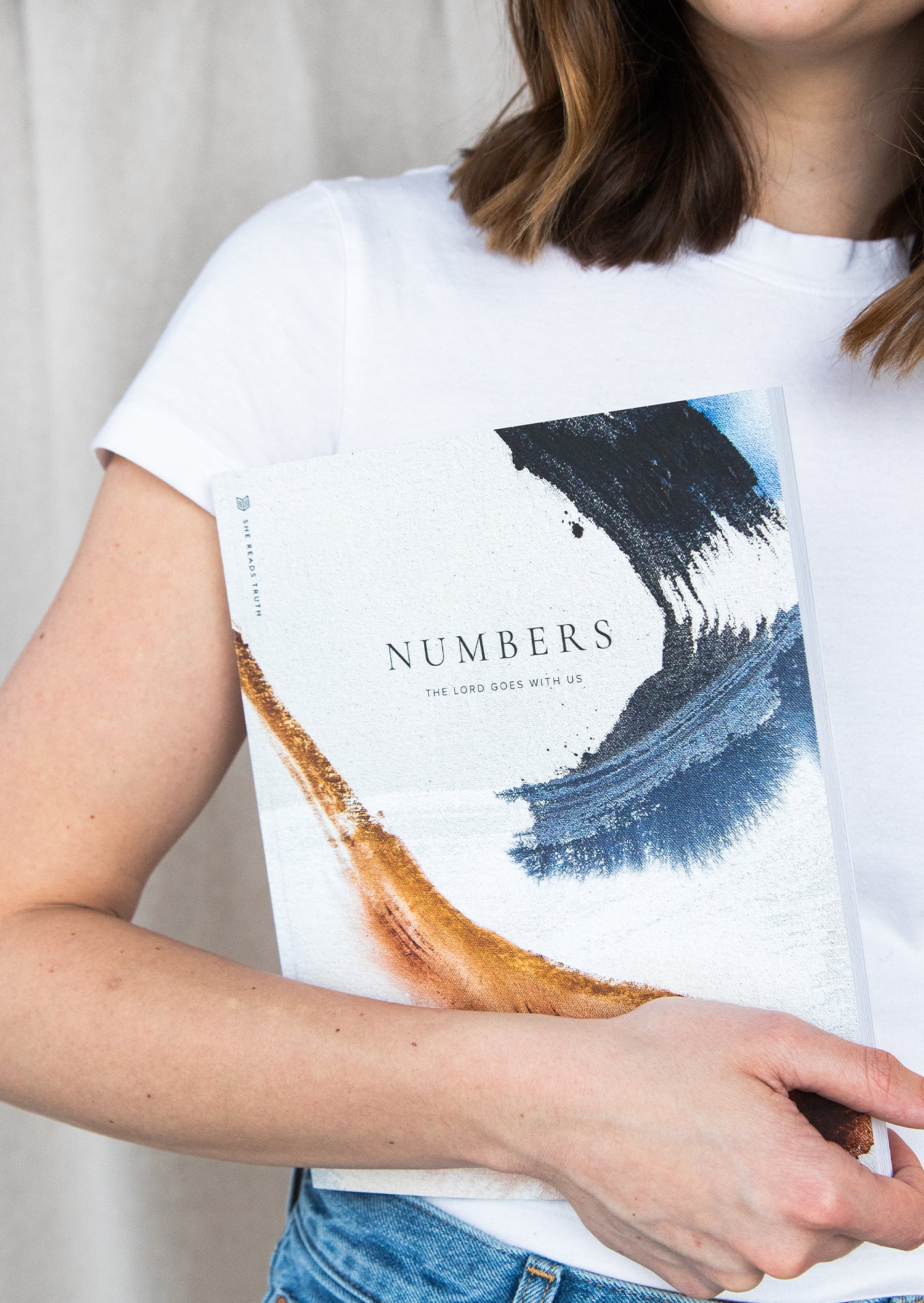 Numbers Women's Reading Guide - Image 4