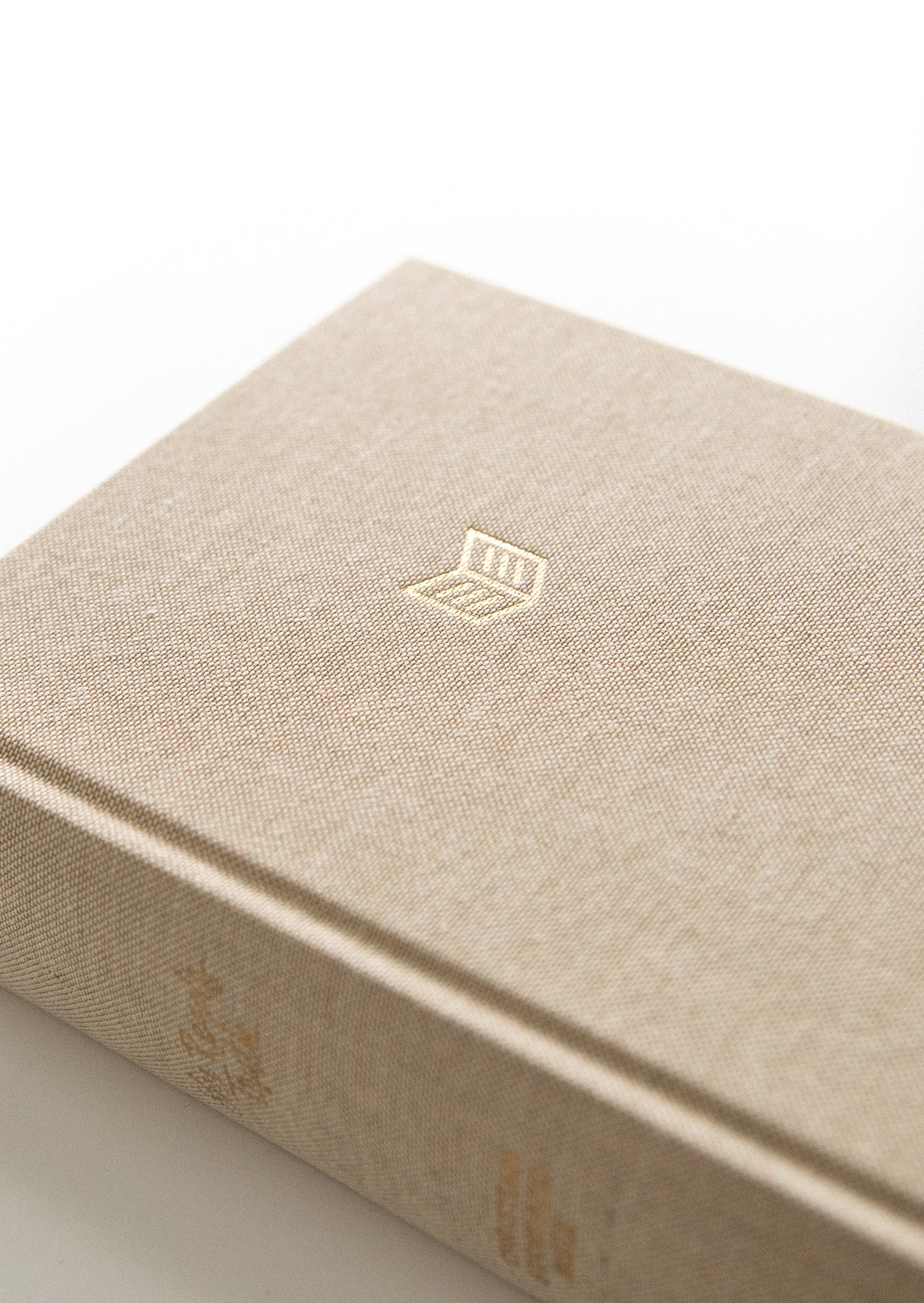 She Reads Truth Bible, Sand (Indexed) - Image 3